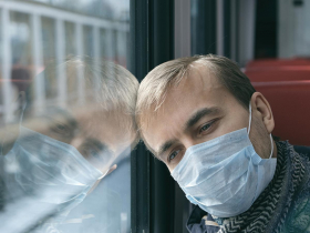 疫情影響民眾心理健康，頭戴式經顱磁刺激系統提供免吃藥治療新選擇