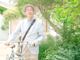 父親腦出血腦受損，他怪自己沒早發現！醫：即使病人無法救治，家屬仍要好好活下去