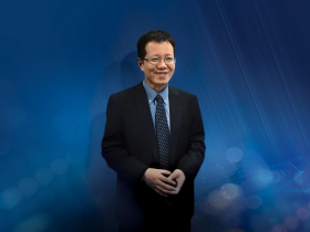 矽力董事長　拉下大立光的神祕股王 陳偉