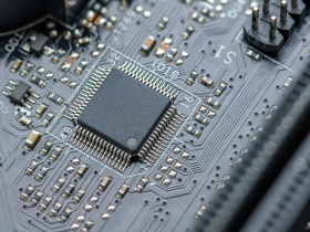 存股助理第132期︱臻鼎-KY，擴大IC載板投資，沉潛待發