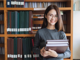 第一志願選外文系，放榜卻上中字輩「中文系」！她晴天霹靂花了4年才了解…自己其實被救贖了