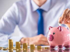 金融股漲多要不要賣？　身價上億20年股海老手：遇到這個指標賣出，獲利放大逾300％