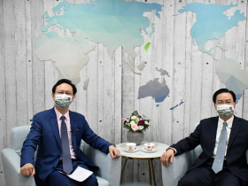 吳釗燮做客《部長講堂》 談公私協力推動臺灣參與國際事務