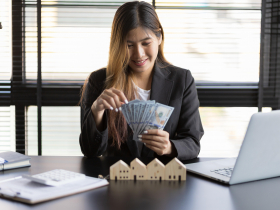 讓錢自動流進來》她租房住，卻一直買進「出租房」！靠一個公式，不斷創造現金流