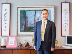 當大哥同意受訪……