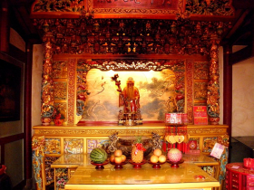 麥擱問啊！苦情男七夕求姻緣　「神明認證沒救」籤詩狂暗示讓他猛一看：現在月老都不演了