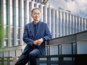 邀準爸爸陪產的狂醫   中年半工半讀考上律師…… 最熟衛福部業務的首長 薛瑞元想改變哪些事？