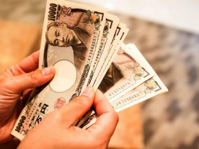 日圓狂貶逼近145！日本財務官：感到憂慮將採應對措施…想搶換日圓？專家喊再等一下