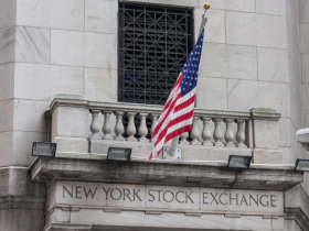 距離年底剩11個交易日　4大干擾因素逐漸消退，聖誕老人行情仍值得期待？