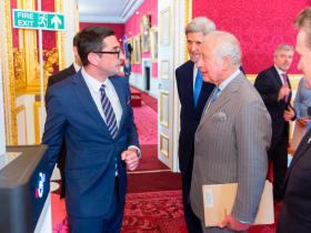 英國皇室喝的水!你喝過了嗎? 以色列Watergen正式登台，全民響應「喝空氣運動」