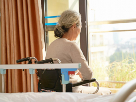 50歲後，易出現腦功能下降狀況！中醫師分享10種護腦食物，遠離大腦退化