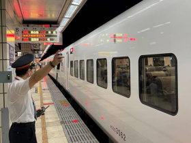 過年10天去哪玩？台鐵再加開212列次「這天」開始訂票！1表看第二波加班車哪裡有票