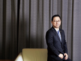 熟悉日本供應鏈、歐美市場  看懂劉揚偉「引路人」策略  日本車業A咖轉戰鴻海  內外部效益全解