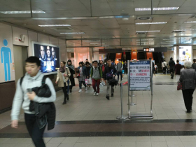 內湖交通有救了？北捷祭「2措施」，文湖線2/18起尖峰班距時段延長…再拆行李架增空間