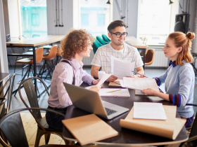 想做好品牌，比錢更重要的是「人」！做好取捨決策，找對顧客、找對員工