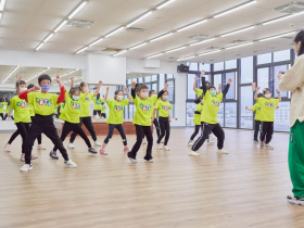 讓運動即生活　大手拉小手，作伙來運動