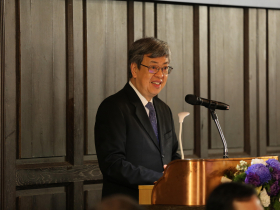 陳建仁首赴工商早餐會接「25提案55建言」！坦言漲電價不得已，吳東亮緩頰但盼有配套