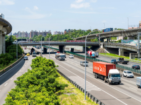 連假第2天／雨停飆高溫，這天起開始變天...7大「重點壅塞」路段出爐，天氣、路況一次看