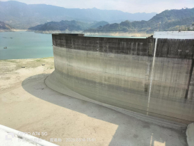 快見底！曾文水庫蓄水率「這天」跌破1成…白天「暖如夏」氣溫逐日回升，首颱有望生成水庫能解渴？