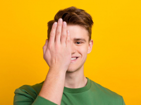 老闆說你的表現＂not half bad”，到底是好，還是不好？