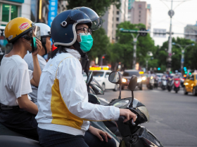 5／1起不停讓行人大執法！4大重點項目一次看，小型車、大型車罰鍰全提高