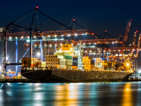 長榮、陽明Q1獲利大減9成該賣嗎？「未來幾年都能領股利」　業界：不缺現金，市況差也不必殺價搶單