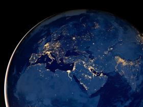 人類天天在做的「事情」　竟然讓地球自轉軸歪了！全球氣候恐受衝擊「未知的變化」讓科學家超憂心