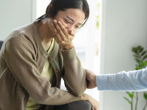 老公過世，她沒分到財產竟還吃上官司？律師提醒：跟離過婚有小孩的男人結婚，妳要特別留意的事