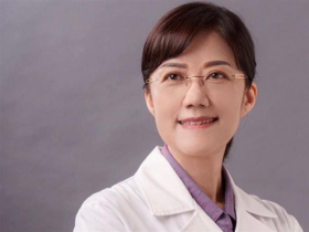 老家違建才拆完，柯美蘭宣布選立委、爭取民眾黨提名！「這是一個不容易的決定」：柯爸柯媽很生氣