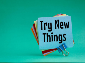 老外說”have a thing for you.”不要以為他要給你什麼東西