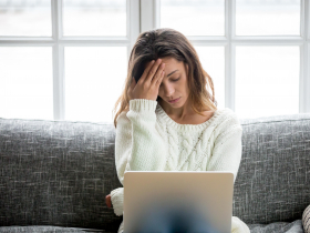 當一毛不拔遇上享樂主義、當無殼族面對高房價… 如何避免陷入「金錢焦慮」漩渦？