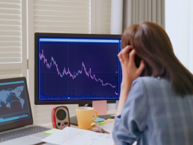 為什麼長期投資的人都容易賠在阿呆谷？因為他忽略了這個關鍵因素