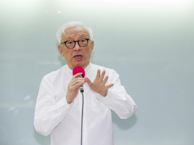 「要美國逼台灣上談判桌，馬英九是傻還是壞？」曹興誠給「這些人」上5堂課：別侮辱台灣人智商