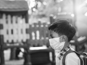 84人陽性！機場入境揪出首例肺炎黴漿菌，10多歲男童中國來的，疾管署「不意外」…個案現況曝光