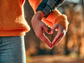 如果愛情不夠特別的話，還能算是愛情嗎？其實最能細水長流的反而是經過平凡考驗的愛情