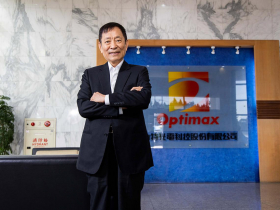 力特16年前捲內線交易、負債150億差點倒閉…新董座轉攻車用偏光板，打進雙B、比亞迪，翻全球4強