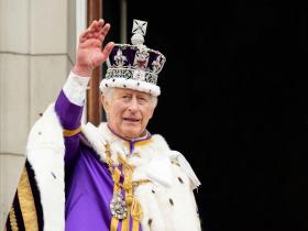 75歲英王查爾斯三世罹癌，暫緩公開活動！曾因攝護腺肥大住院，得什麼癌、第幾期...白金漢宮這麼說