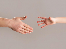 I have a hot hand.” 不是指手很熱！