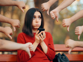 人們總是沉迷於「我就是正義」