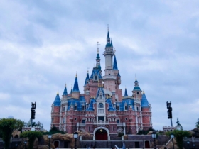 全球最大童話城堡  暗藏7大魔鬼細節 獨家直擊》精心融合中國元素  一年預估吸二千萬人