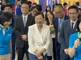 520卸任後有安排？王美花不談未來去向：很高興能在這位子上！第一時間致電郭智輝聊什麼