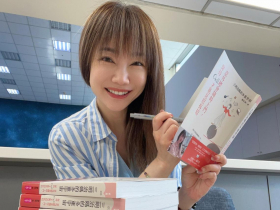 只是問「這分數是怎樣」國中女兒就崩潰...蕭彤雯勸清大電機老公：別等孩子「站頂樓牆邊」才後悔