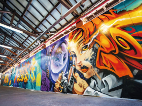 逃亡計劃塗鴉團隊10週年特展 台味塗鴉妝點台中街頭