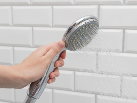 每天都會碰！「10大生活用品」成細菌溫床，長期忽略增加免疫風險...洗衣機使用完比馬桶還髒