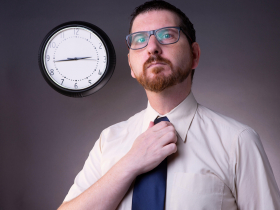 存股助理第506期︱群光、億光、群電、群益證6月營收評析︱股池更新