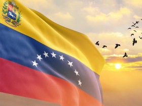 通貨膨脹四千倍  經濟崩潰趕不走獨裁者  委內瑞拉：地表最嚴重惡性通膨國家悲歌