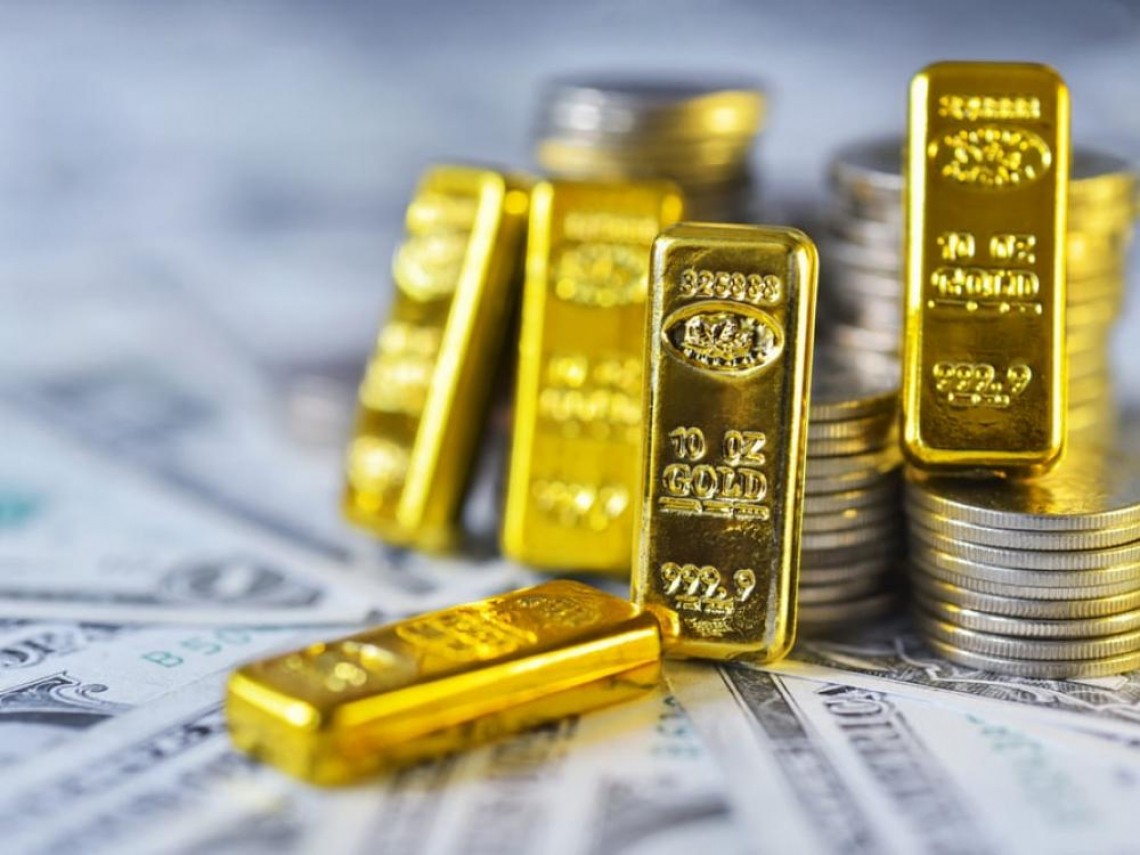 金價攀2700美元又新高，買黃金存摺10萬1年暴賺快4成、現在還能買？達人：3千美元這時會看到- 今周刊