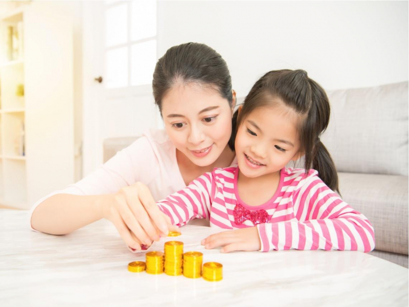 別讓孩子「要什麼有什麼」！博士媽媽養出3個學霸兒：讓孩子知道金錢買不到什麼，也是重要「財商教育」