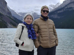 名作家李怡逝世2周年，遺孀邱近思追憶亡夫：一輩子只追求「自由」，年高85移居台灣「整個人生連根拔起」