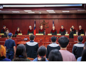 最受質疑的強制人民接受調查、藐視國會罪即起失效  國會改革案多數違憲  未來擴權難度高